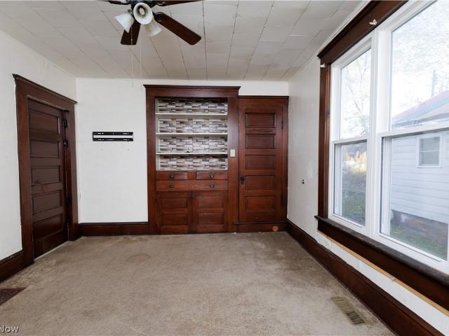 113 E 4th Street