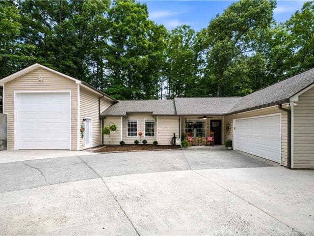 113 Eagle Heart Court