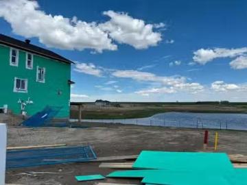 113 Edgefield Mews, Strathmore, AB, T1P 0E9 house for sale.