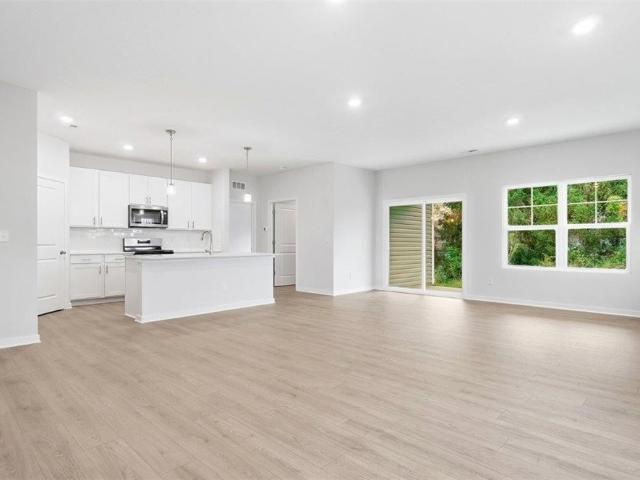 113 Fippenny Place