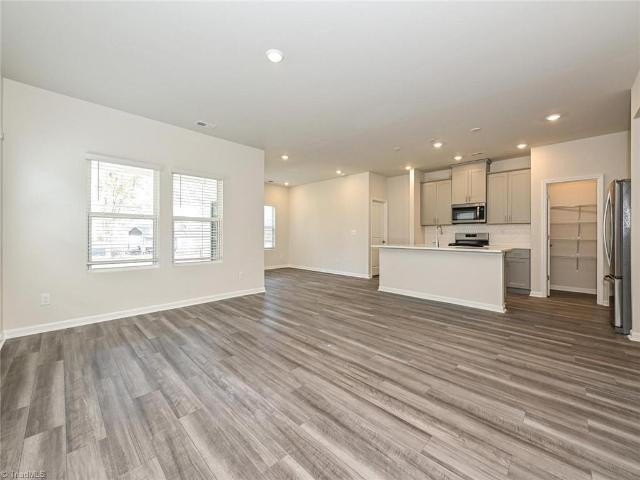 113 Frontiersman Drive