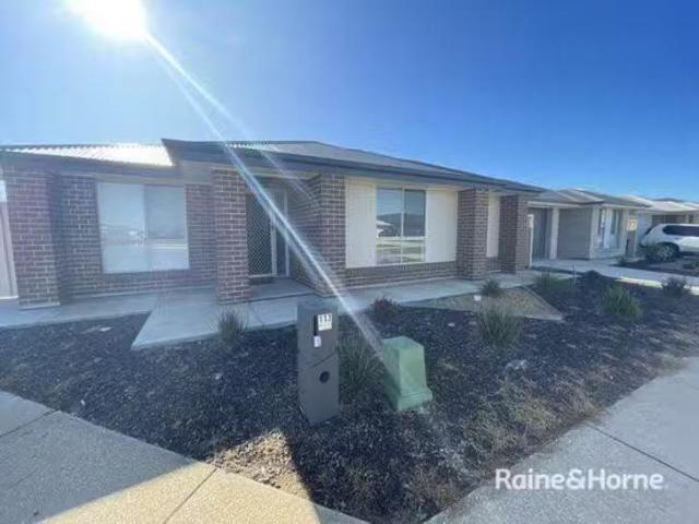 113 Keane Avenue, Munno Para West, SA 5115