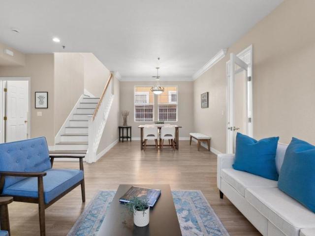 113 Kingfisher Drive