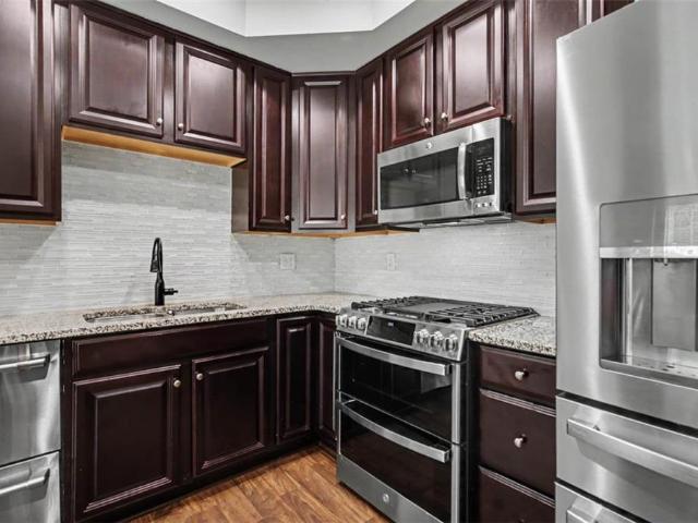 113 Hale CIR