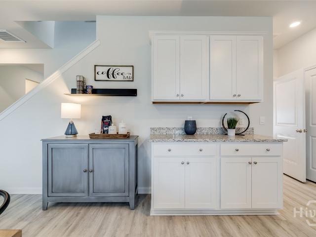 113 Harbour Drive