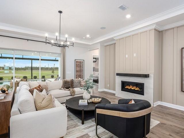 113 Hillcrest Drive