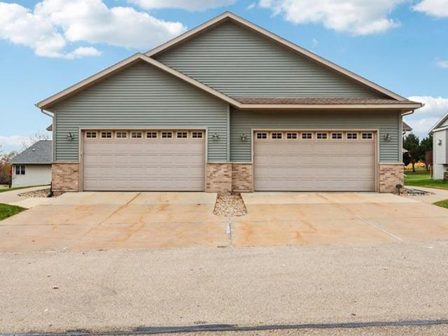 113 Jennifer Cir, Mount Horeb, WI 53572