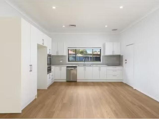 113 Lambeth Street, Panania House for rent Listed by Clarke N.