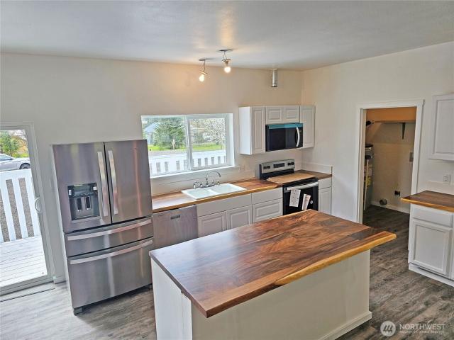 113 Leroy Road