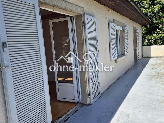 113 m² große 3 Zimmer Wohnung mit großzügiger Dachterrasse in zentraler Lage