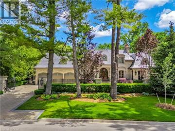 113 Maple Grove Drive, Oakville, ON, L6J 4T9 Luxury House for sale | Listing ID 40838 | Royal LePage Carriage Trade Luxury Properties