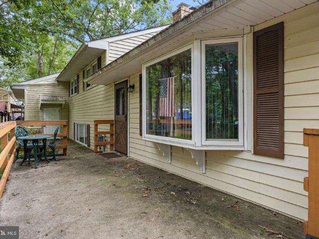 113 Marbel Avenue