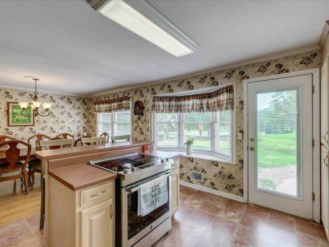 113 Midland Drive