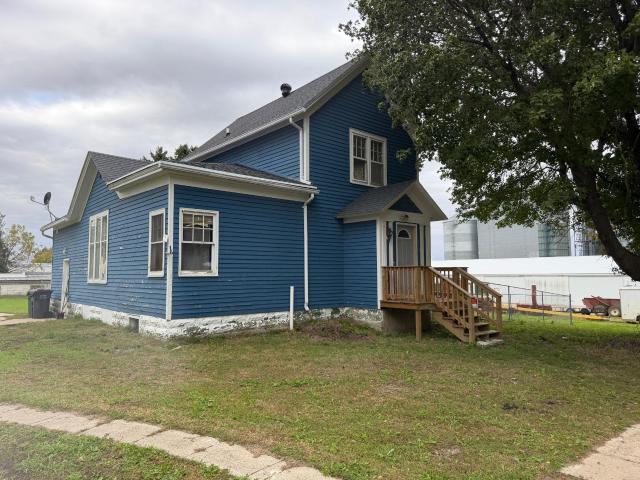 113 Nevada Avenue