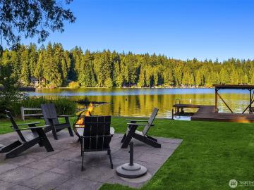113 NW Lake Roesiger Road