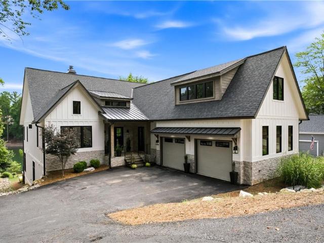 113 Smohalla Court