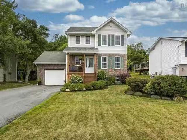 113 Sherwood Street, Cole Harbour, NS, B2V 2R9 house for sal.