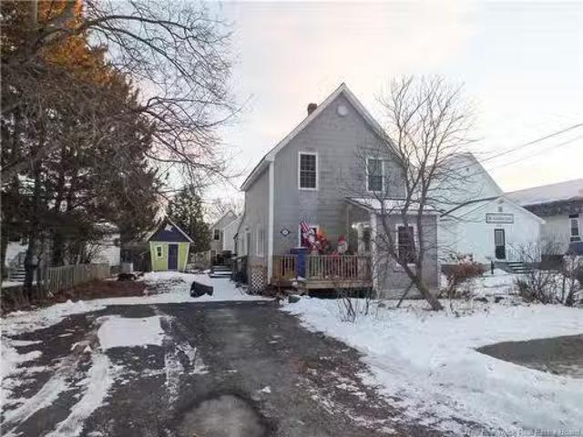 113 St. James St, Woodstock, NB, E7M 2T3 house for sale Lis.