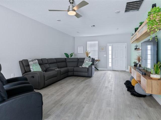 113 Plumosus Park Dr, DeLand, FL 32724 | MLS #FC316554