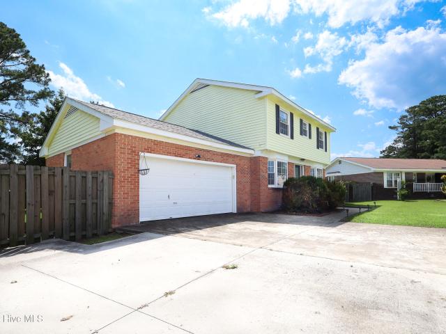 113 Ronny Court