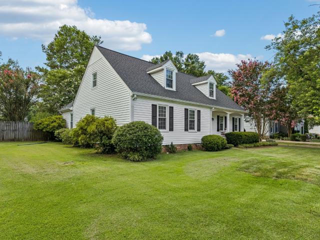 113 Riverwood Dr