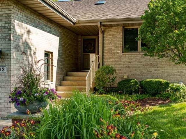 113 Rivers Edge Drive