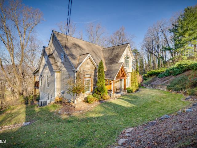 113 Ridgecrest Drive