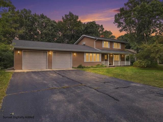 113 Walkins Ct, Stevens Point, WI 54481