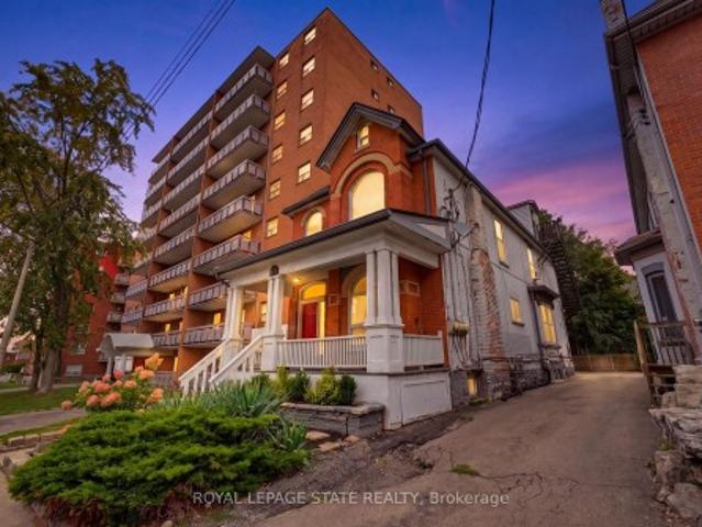 113 Wentworth Street S, Hamilton, ON, L8N 2Y6 house for sale | Listing ID X13799 | Royal LePage