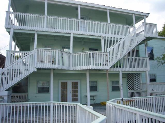 113 White Point Drive