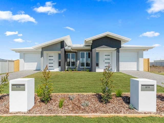 1/13 Windward Way, BURRUM HEADS, QLD 4659
