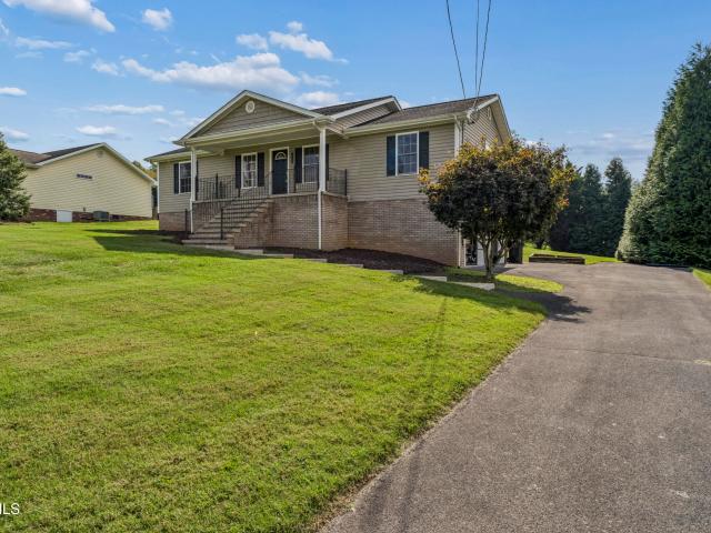 113 Tamarack Drive
