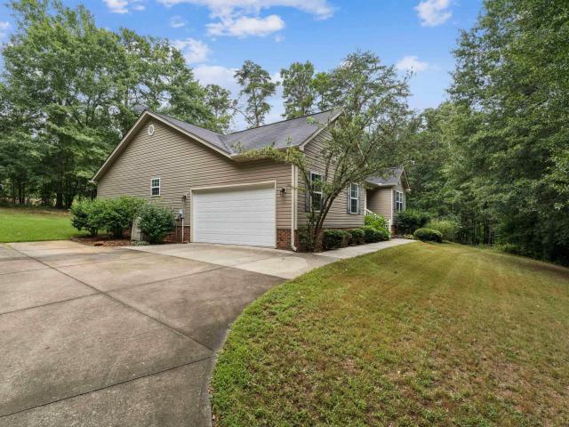 113 Valley Drive