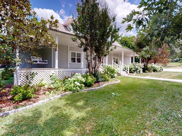 113 Yell Dr E