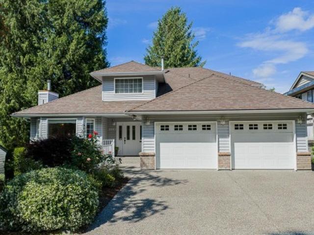 11443 Royal Crescent, Surrey, BC, V3V 6V5 house for sale | Listing ID R3162 | Royal LePage