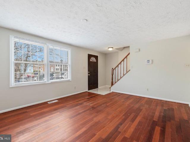 11446 Horse Soldier Place