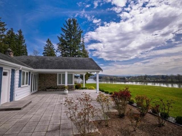 11446 River Wynd Street, Maple Ridge, BC, V2X 4Y1 Luxury House for sale | Listing ID R3107 | Royal LePage Carriage Trade Luxury Properties