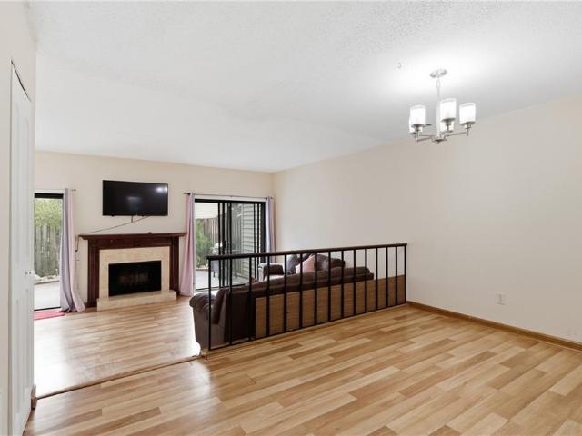 1144 Country Court