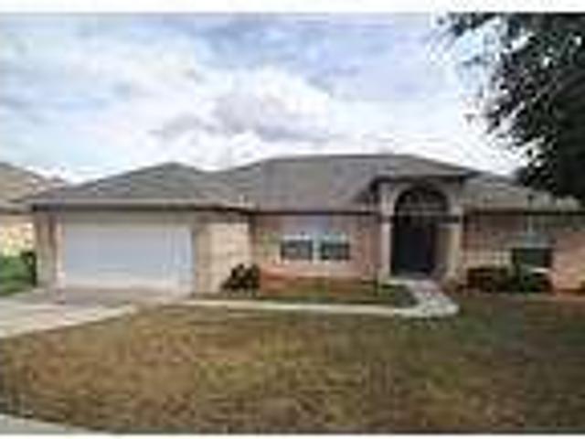 1145 Stratton Ave # 1, Groveland, Fl 34736