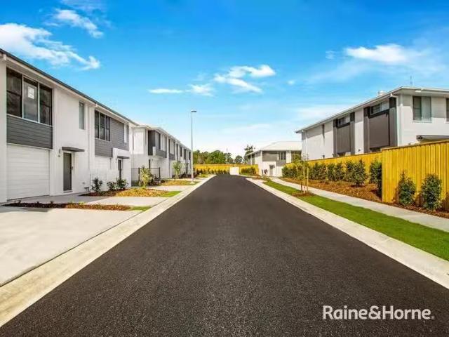 114/63 Watercress Boulevard, Redbank Plains, QLD 4301