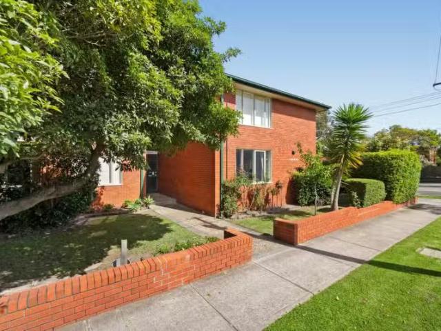 1/1460 Malvern Rd, Glen Iris VIC 3146 Apartment For Lease