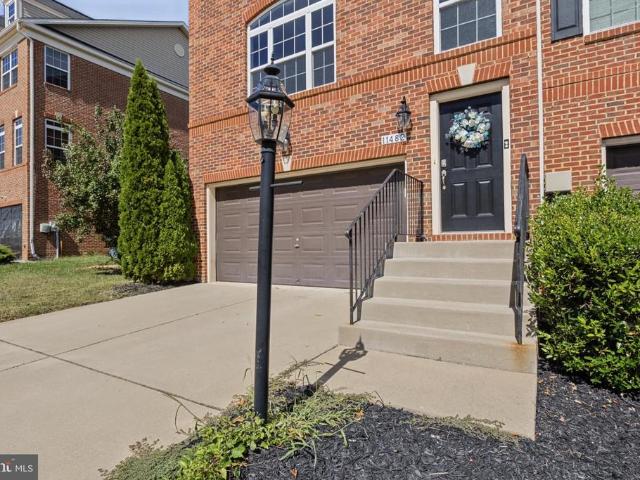 11482 Stockport Place