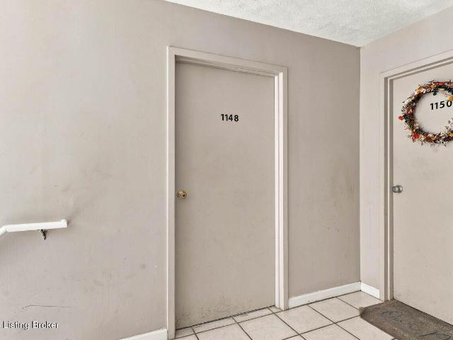 1148 Neon Way
