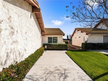 11494 Los Molinos
