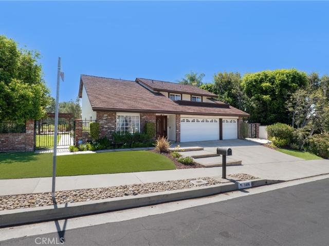 11496 Twin Hills