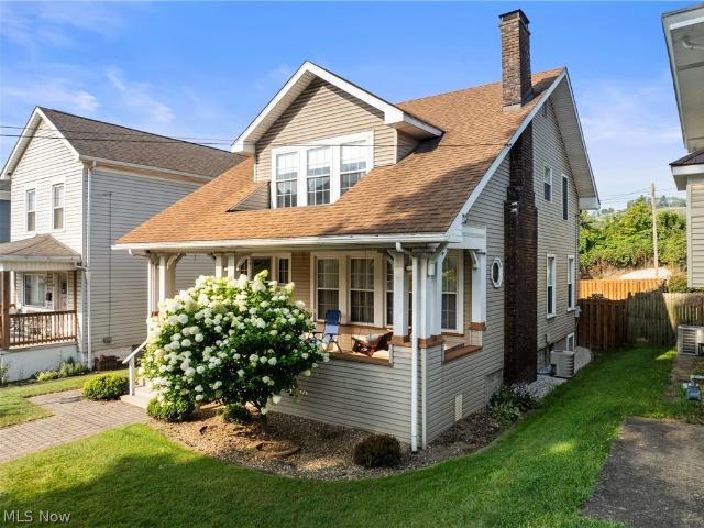 1149 Main Street