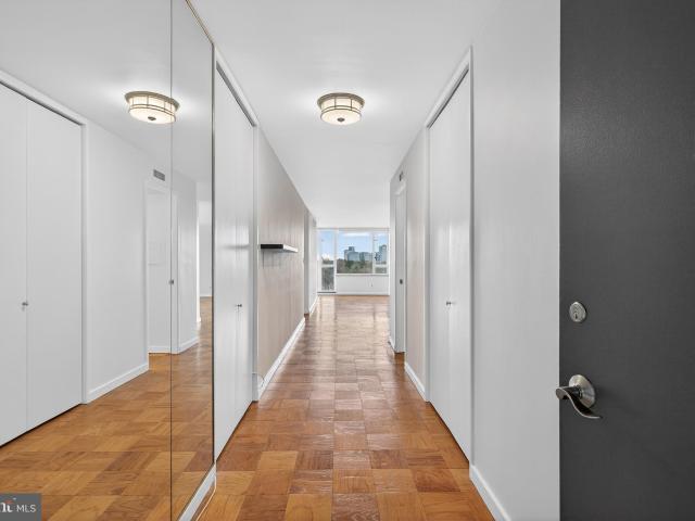 11400 Washington Plaza W, Unit 1303, Reston, VA 20190 | MLS #VAFX2286