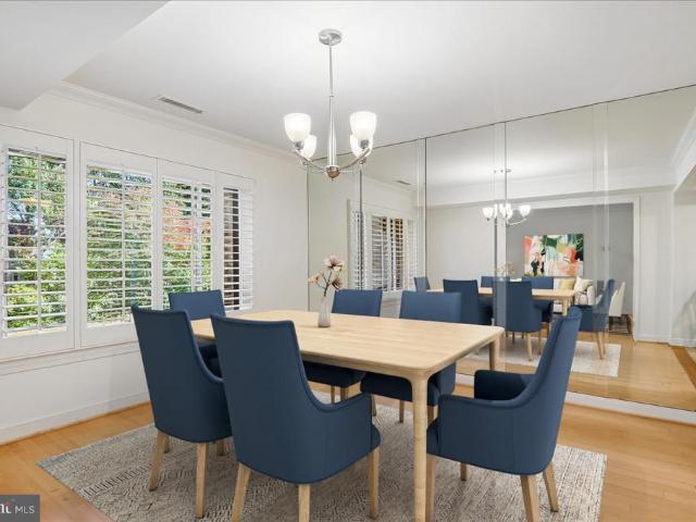 11400 Strand Drive # 307