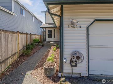 1140 nd St SE, Unit 2, Lake Stevens, WA 98258 | MLS #2511