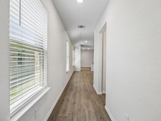 1140 Norias Drive
